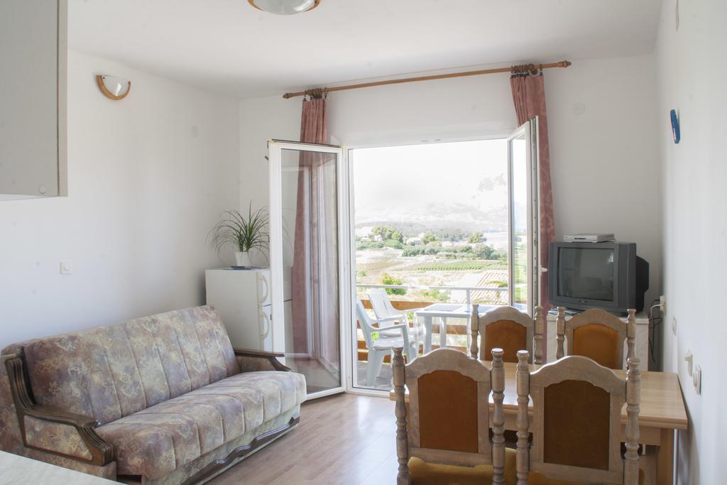 House Baglija Apartman Lumbarda Szoba fotó